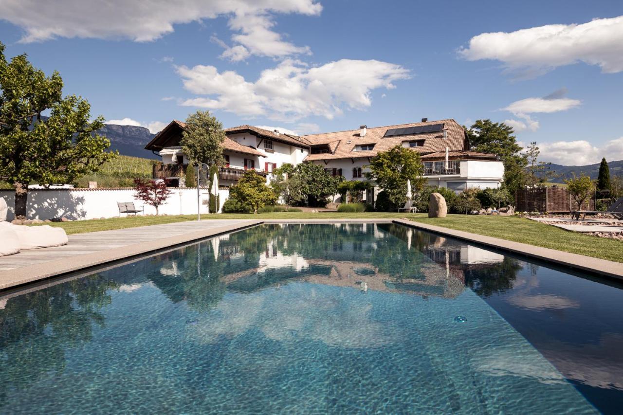 Bed and Breakfast Ebnerhof Appiano Sulla Strada Del Vino Esterno foto